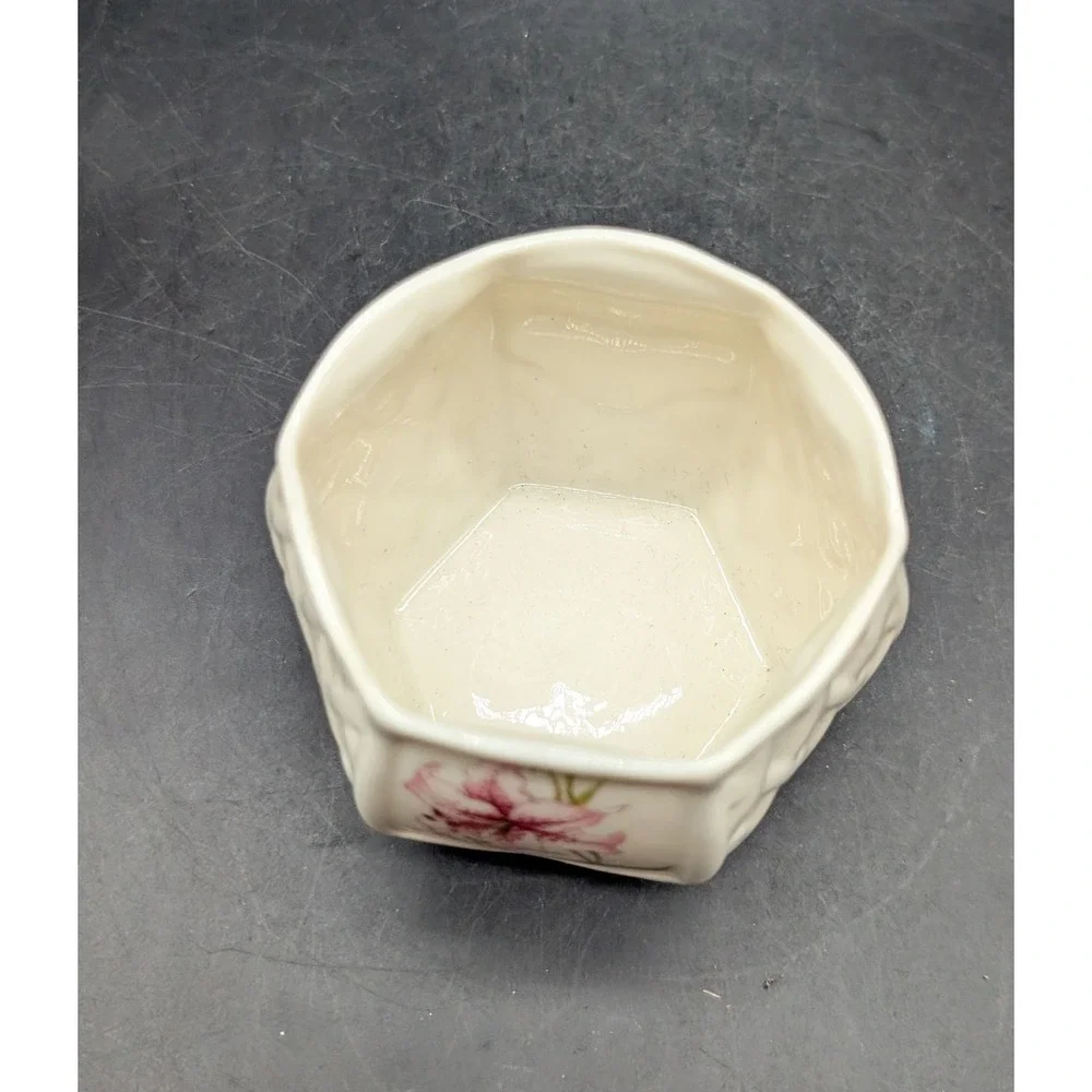 Belleek fine parian